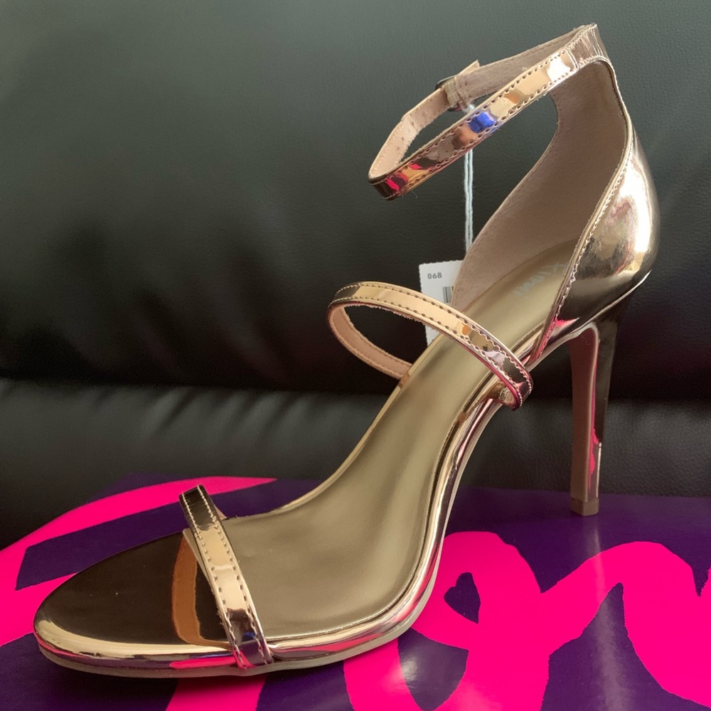 Jisele Rose Gold heels
